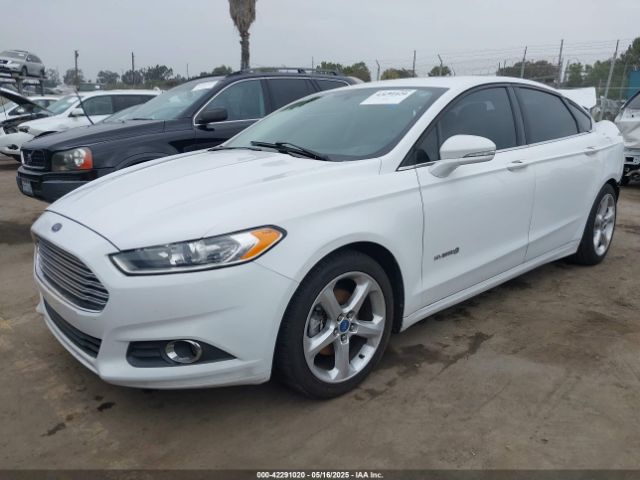 3FA6P0LU0ER189444 Ford Fusion Hybrid Se