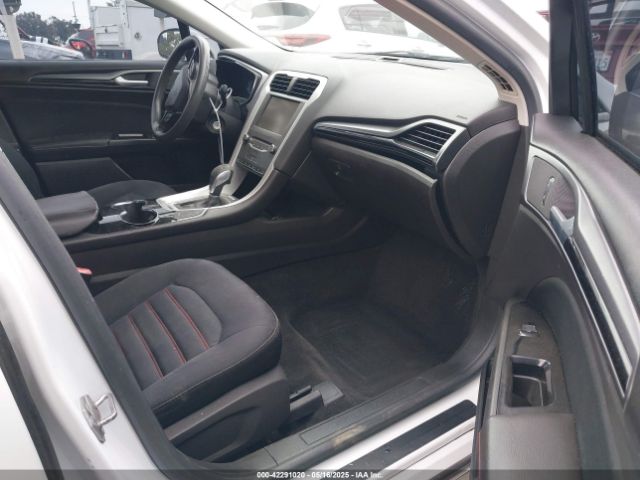 3FA6P0LU0ER189444 Ford Fusion Hybrid Se