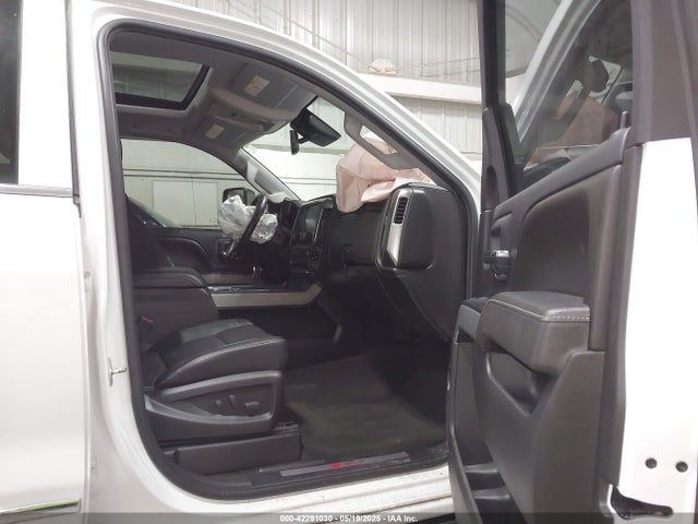 1GC1KWEY8HF160801 Chevrolet Silverado 2500hd Ltz