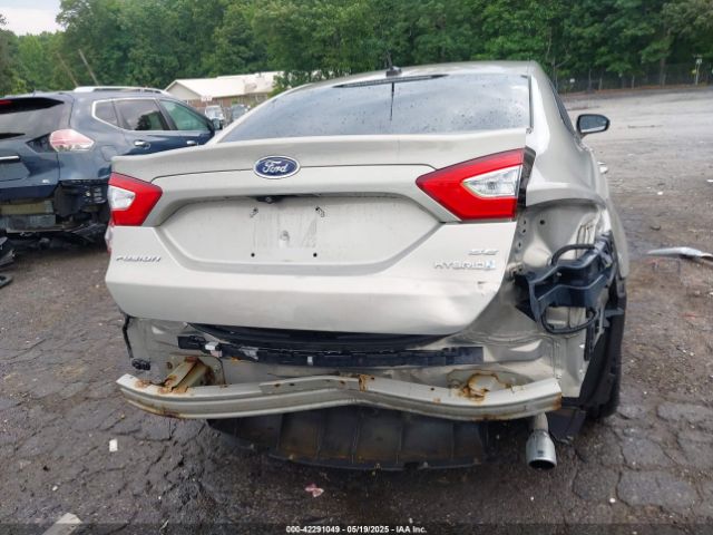 3FA6P0LUXFR141046 Ford Fusion Hybrid Se