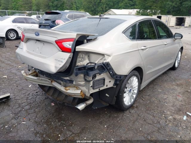 3FA6P0LUXFR141046 Ford Fusion Hybrid Se