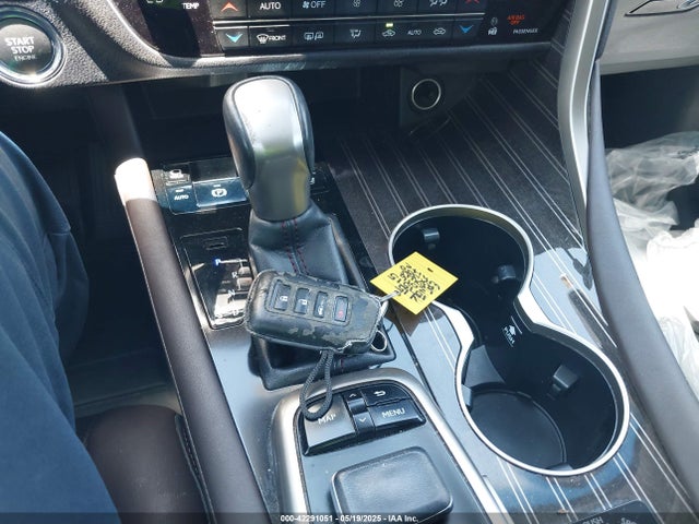 2T2ZZMCA0GC009169 Lexus 2016