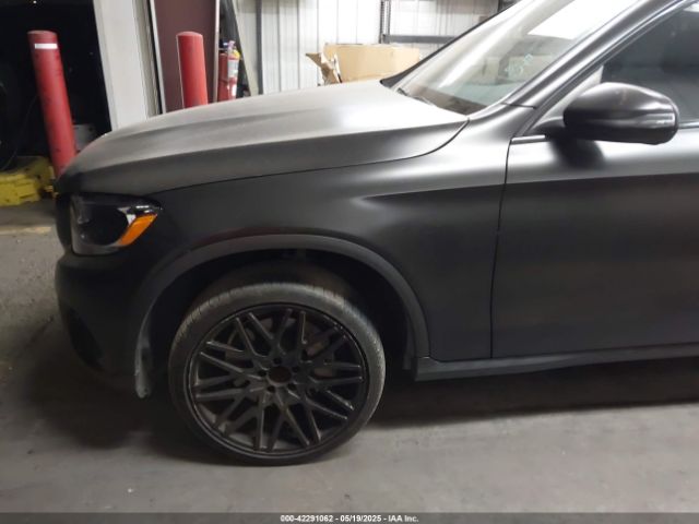 WDC0G4JB2HF165490 Mercedes-Benz m274