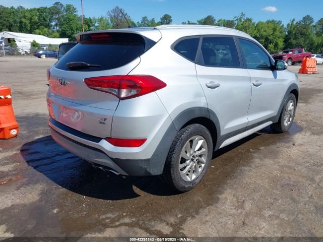 KM8J3CA23HU549415 Hyundai Tucson Eco