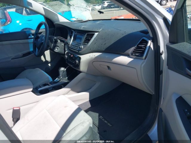KM8J3CA23HU549415 Hyundai Tucson Eco