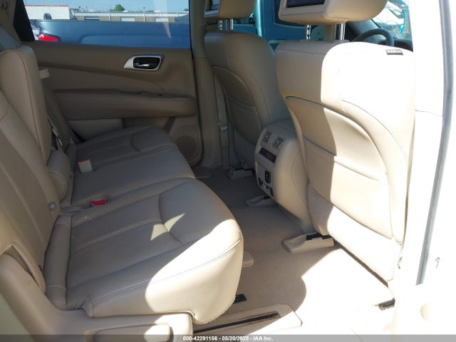 5N1AR2MN9EC683538 Nissan Pathfinder Platinum