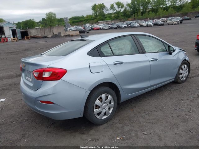 2017 CHEVROLET CRUZE 1G1BC5SM4H7262905 Photo 3