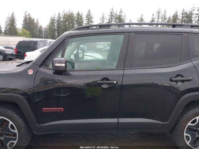 ZACCJBCB3HPF49135 Jeep Renegade Trailhawk 4x4