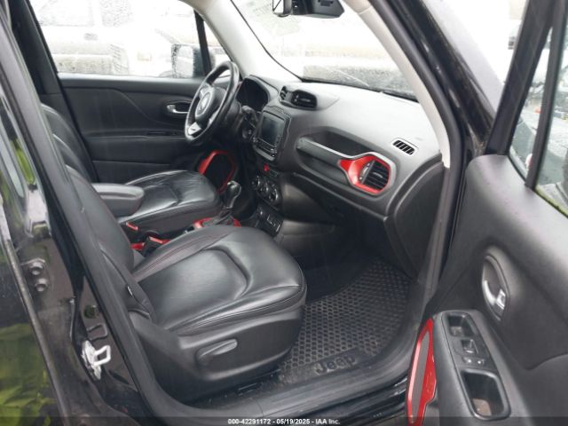ZACCJBCB3HPF49135 Jeep Renegade Trailhawk 4x4