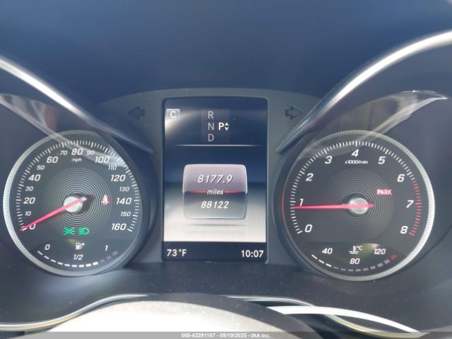 55SWF4JB1HU187647 Mercedes-Benz C 300 Luxury/sport