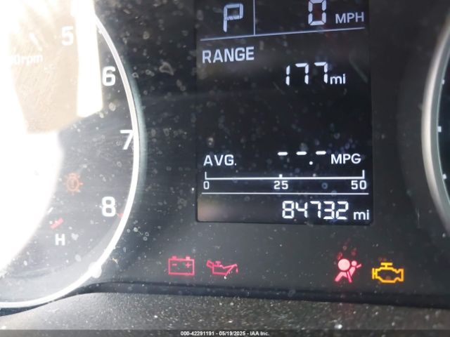 5NPD74LF8JH354440 Hyundai ELANTRA SE