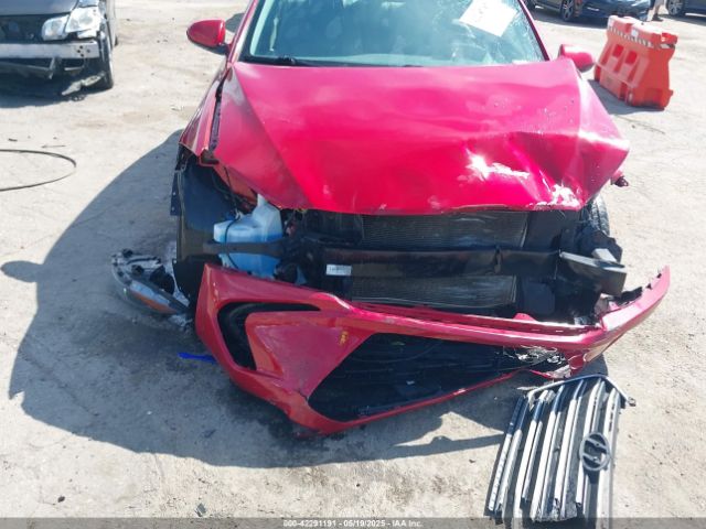 5NPD74LF8JH354440 Hyundai ELANTRA SE