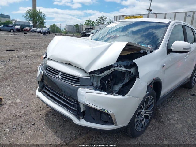 JA4AR3AWXGZ034140 Mitsubishi Outlander Sport 2.4 Es