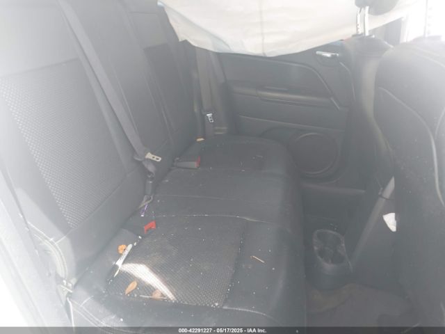 1C4NJCBA5HD135019 Jeep Compass Sport Se Fwd