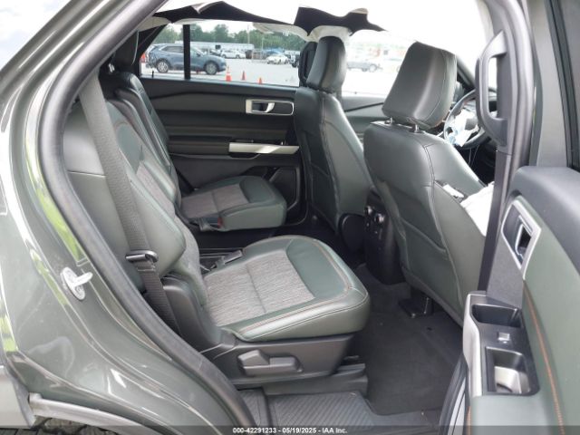 2022 FORD EXPLORER 1FMSK8JH5NGB66823 Photo 7