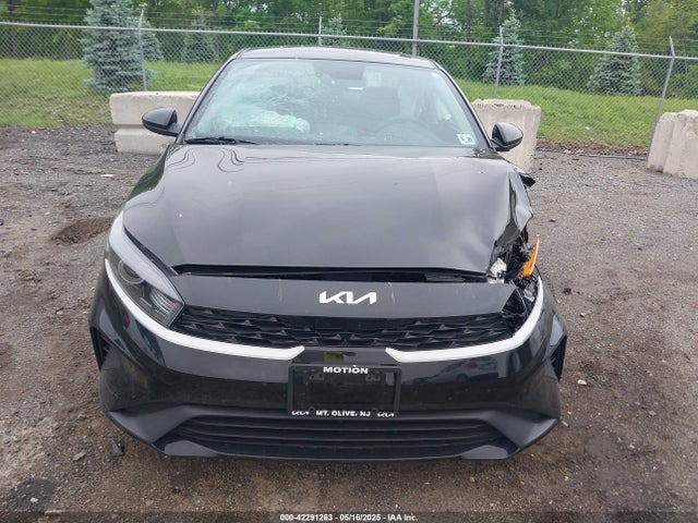 3KPF24AD9RE742561 KIA Forte Lxs