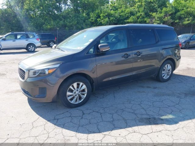 KNDMB5C14H6283833 KIA SEDONA LX