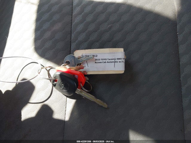 3TYSX5EN0PT018189 Toyota 2tr-fe