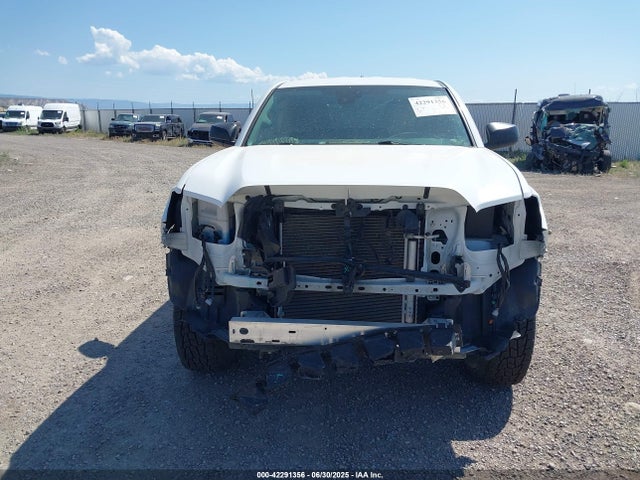 3TYSX5EN0PT018189 Toyota 2tr-fe
