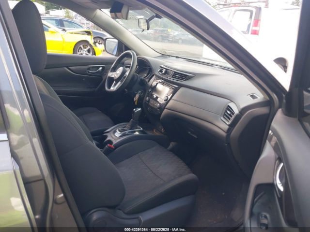 5N1AT2MV9JC770223 Nissan ROGUE S