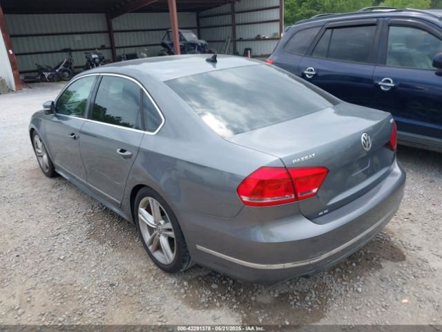2013 VOLKSWAGEN PASSAT 1VWCM7A3XDC010670 Photo 5