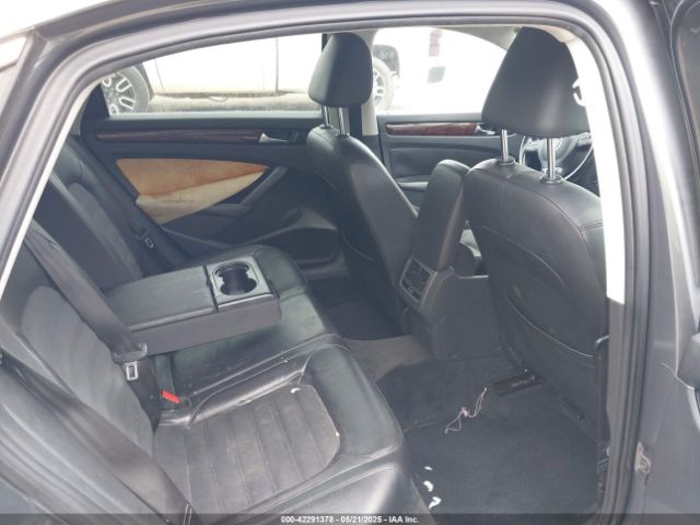 2013 VOLKSWAGEN PASSAT 1VWCM7A3XDC010670 Photo 7