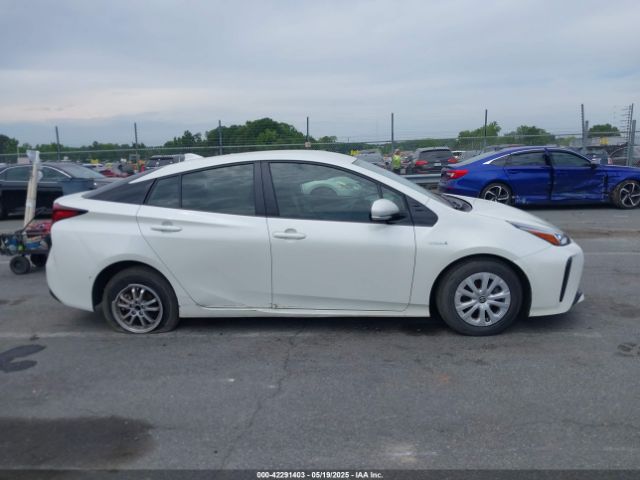 JTDKARFU3K3102222 Toyota Prius Le
