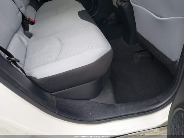 JTDKARFU3K3102222 Toyota Prius Le