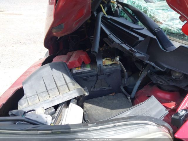 JTKKUPB45E1039926 Scion XD