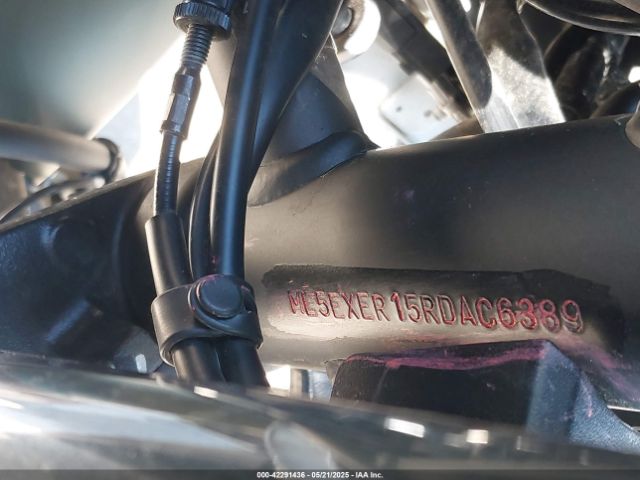 2024 KAWASAKI EX650 ML5EXER15RDAC6389 Photo 9