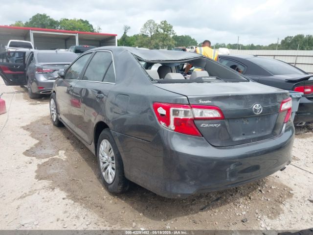 4T4BF1FK6ER348408 Toyota CAMRY L