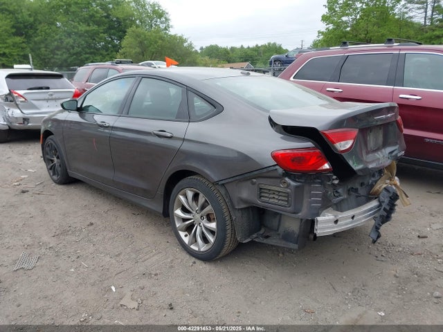 1C3CCCBBXFN734424 Chrysler 200 S
