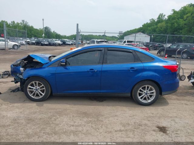 1FADP3F20JL214127 Ford FOCUS SE