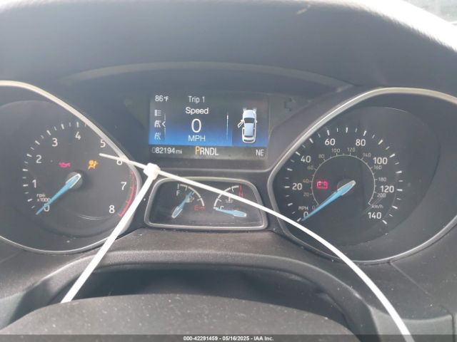 1FADP3F20JL214127 Ford FOCUS SE