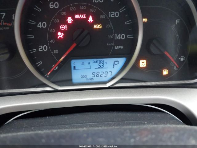JTMBFREV6FD161227 Toyota RAV4 LE
