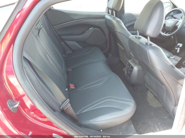 3FMTK3SU3PMA70202 Ford Mustang Mach-e Premium