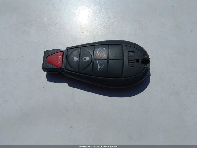 1C4PJLABXFW561146 Jeep Cherokee Sport