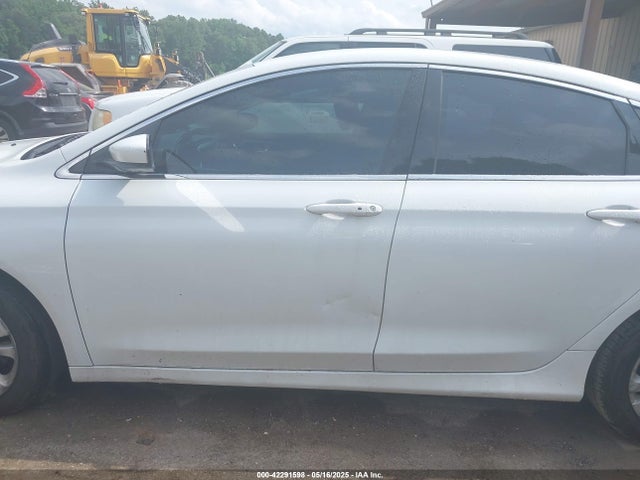 1C3CCCAB2GN164289 Chrysler 200 Limited