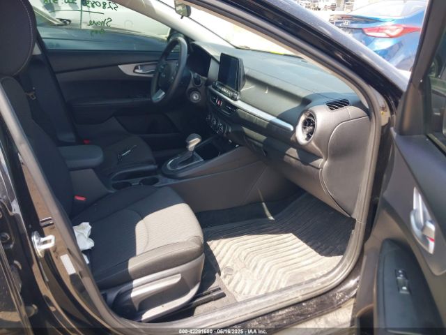 2022 KIA FORTE 3KPF24AD9NE471835 Photo 4