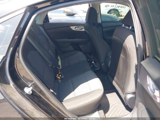 2022 KIA FORTE 3KPF24AD9NE471835 Photo 7
