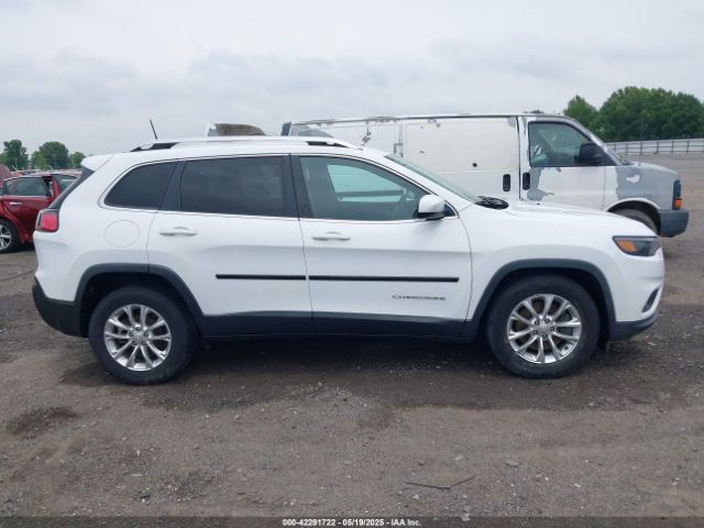 1C4PJLCB8KD145129 Jeep Cherokee Latitude Fwd