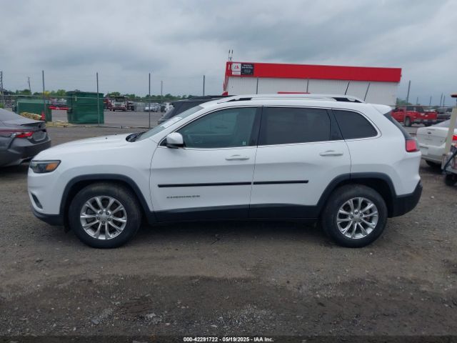 1C4PJLCB8KD145129 Jeep Cherokee Latitude Fwd