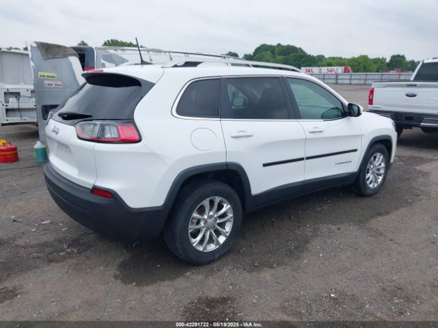 1C4PJLCB8KD145129 Jeep Cherokee Latitude Fwd