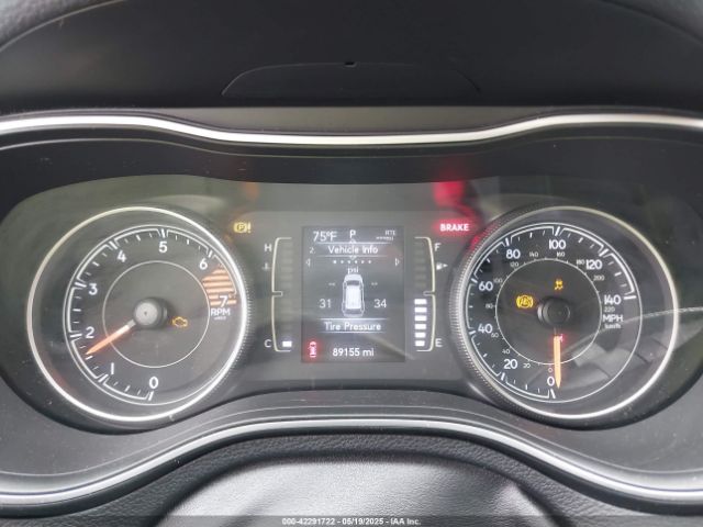 1C4PJLCB8KD145129 Jeep Cherokee Latitude Fwd