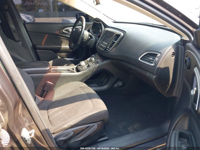 Chrysler 2015 2015 1C3CCCAB7FN690092 Image 5