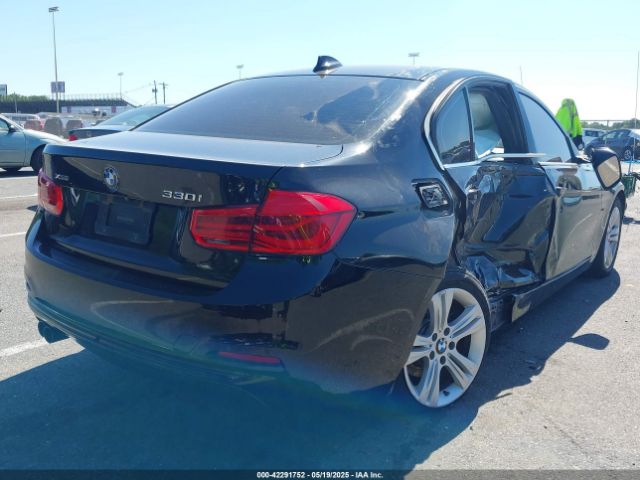 2018 BMW 330I WBA8D9G5XJNU67750 Photo 3