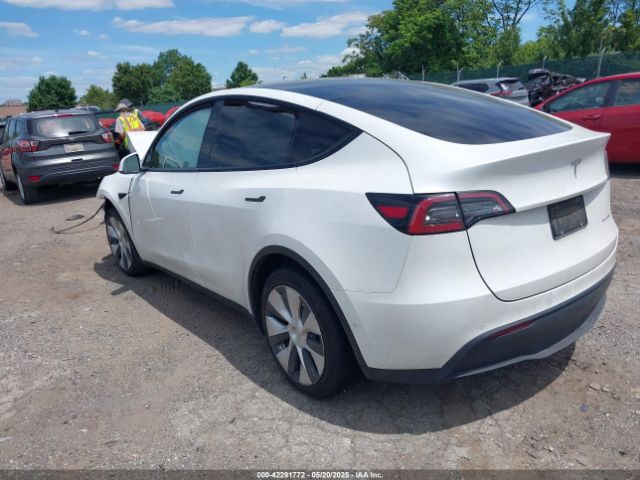 7SAYGDEE7NF363238 Tesla 2022