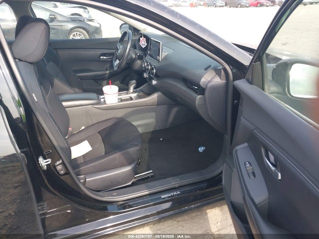 3N1AB8CV7MY229259 Nissan Sentra