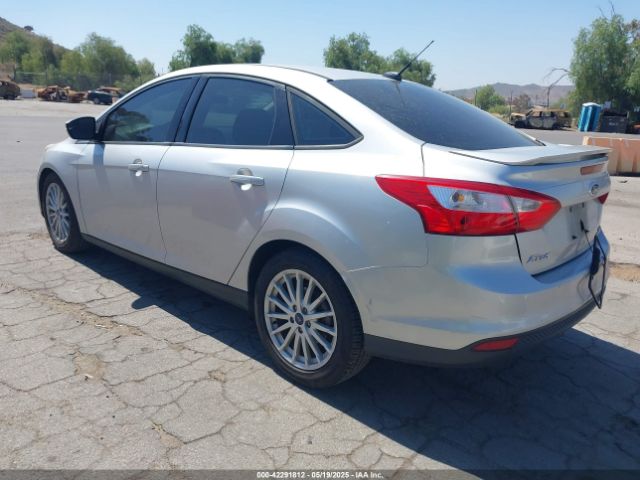 1FADP3F24EL453508 Ford FOCUS SE