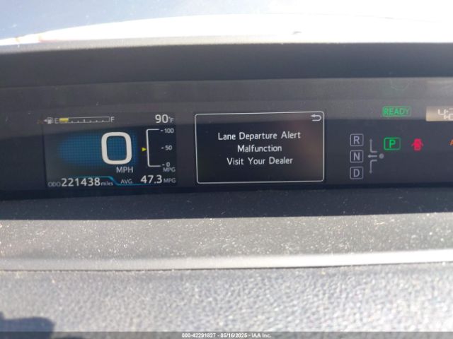 JTDKARFU8J3066722 Toyota Prius Three Touring